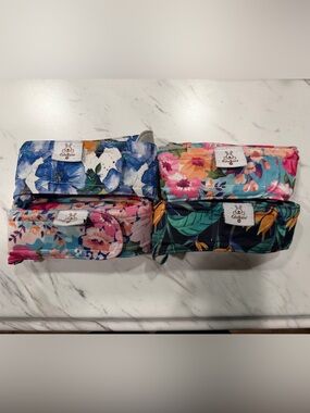 Cutebone Female Dog Diaper Diapers - Docked Tail - NO TAIL HOLE - Floral Girly